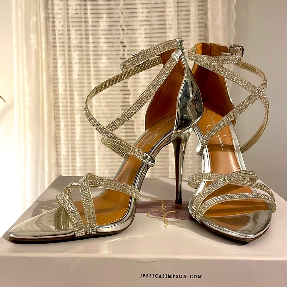 💥 JESSICA SIMPSON WYLANNE Heels - Picture 2 of 10